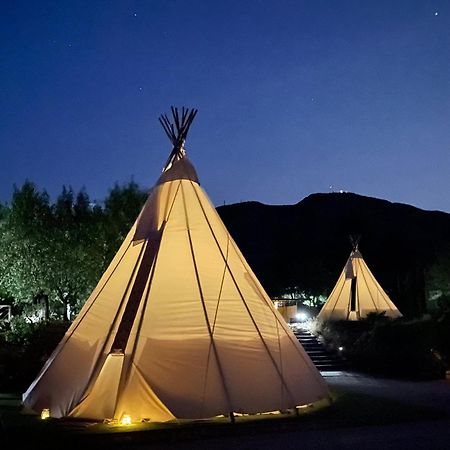 Casa Bella Teepees (Adults Only) Hotel Zujar Exterior photo